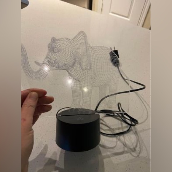 ELEPHANT 3D ILLUSION LAMP - Picture 2 of 11